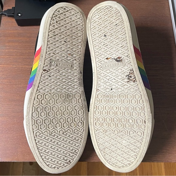 Burberry Thompson Leather Slip On Sneakers, Size 38.5 - Picture 4 of 7